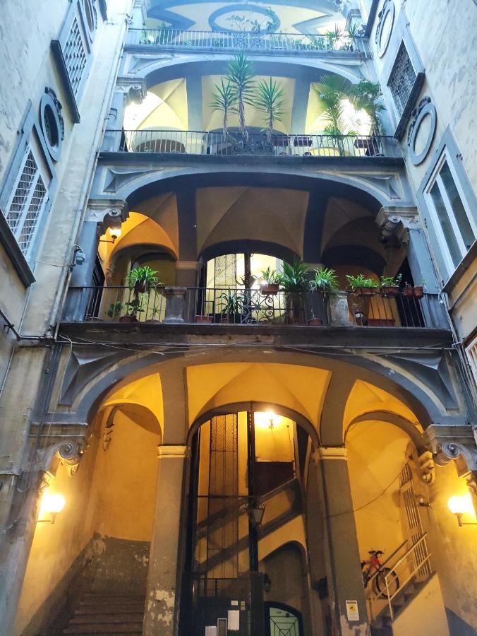 那不勒斯Tribunali Street House公寓 外观 照片